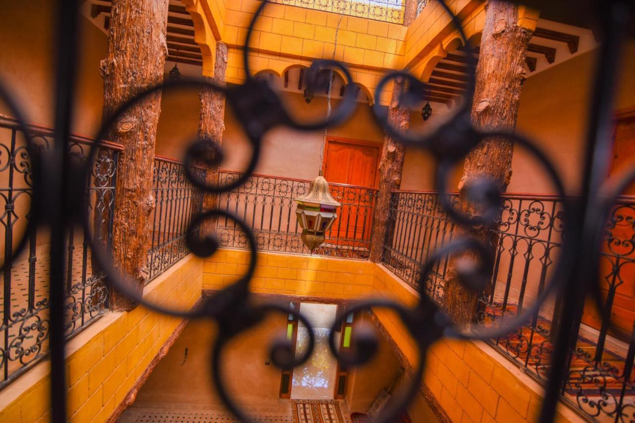 Kasbah Roseville Ait Ouahi Exterior photo